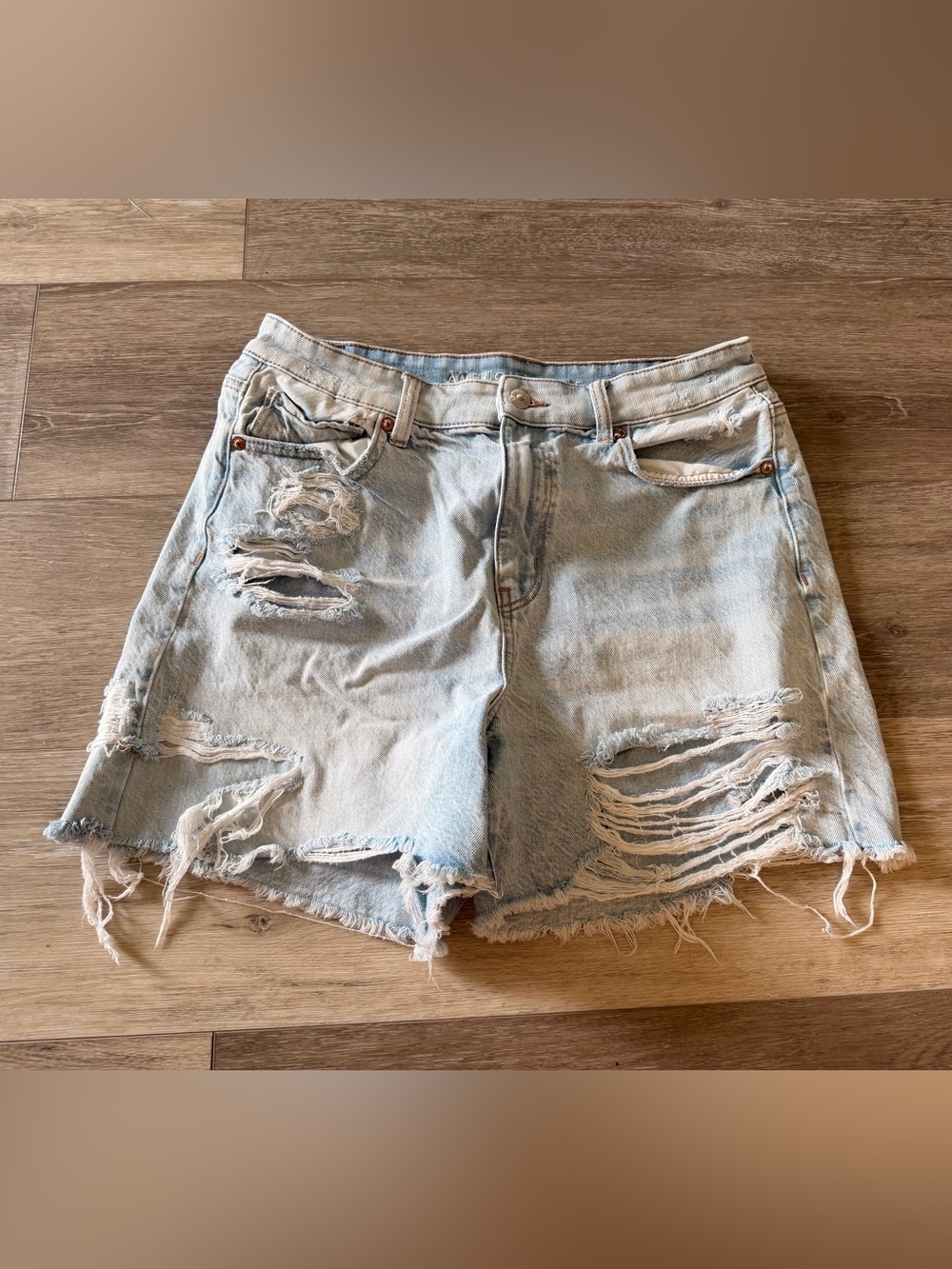 Old Navy Baggy Mom Shorts - Size 10